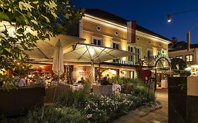 Seehotel Hubertushof